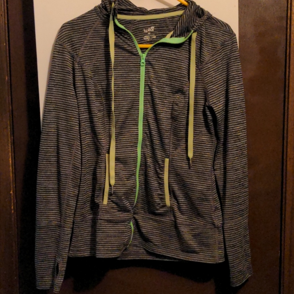 lukka Exercise Hooded Top